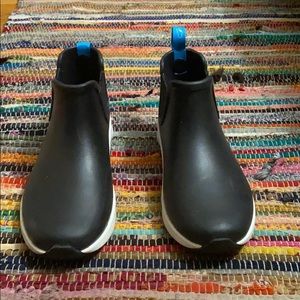 Native ankle rain boots